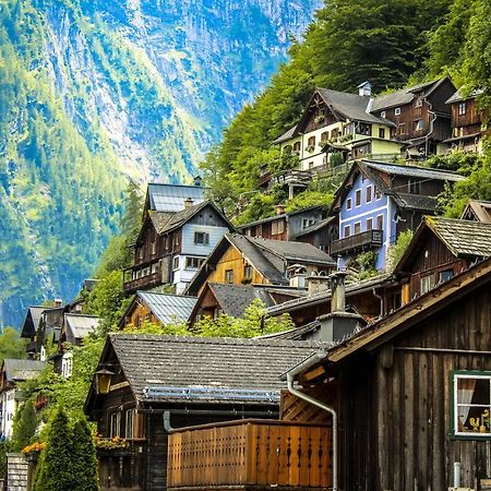 Haus Am Hof - 15Th Century House At The Lake, Near The Marketplace, With A Balcony Hallstatt Exterior foto