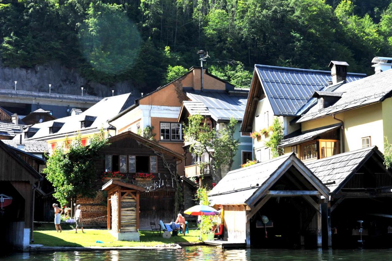 Haus Am Hof - 15Th Century House At The Lake, Near The Marketplace, With A Balcony Hallstatt Exterior foto